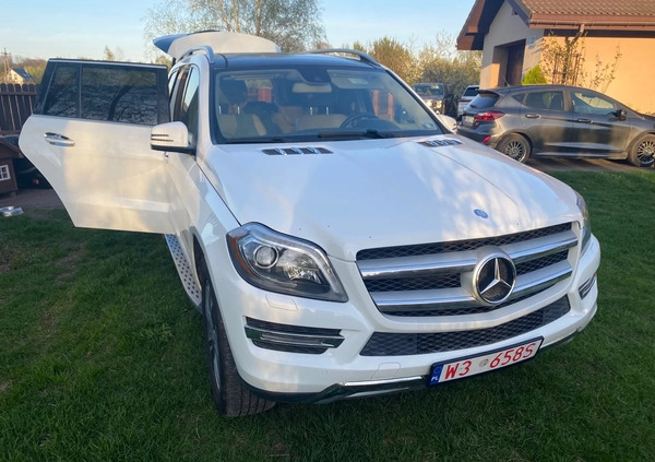 Mercedes-Benz GL cena 126000 przebieg: 230000, rok produkcji 2016 z Miechów małe 326
